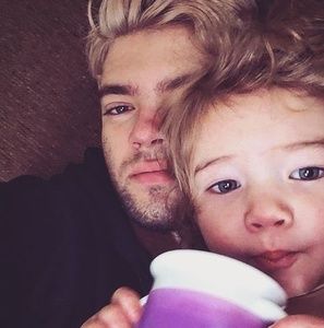 Meet your Posher, Bradley